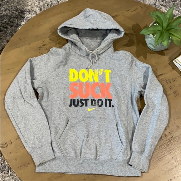 Nike Sweaters - Nike sweatshirt